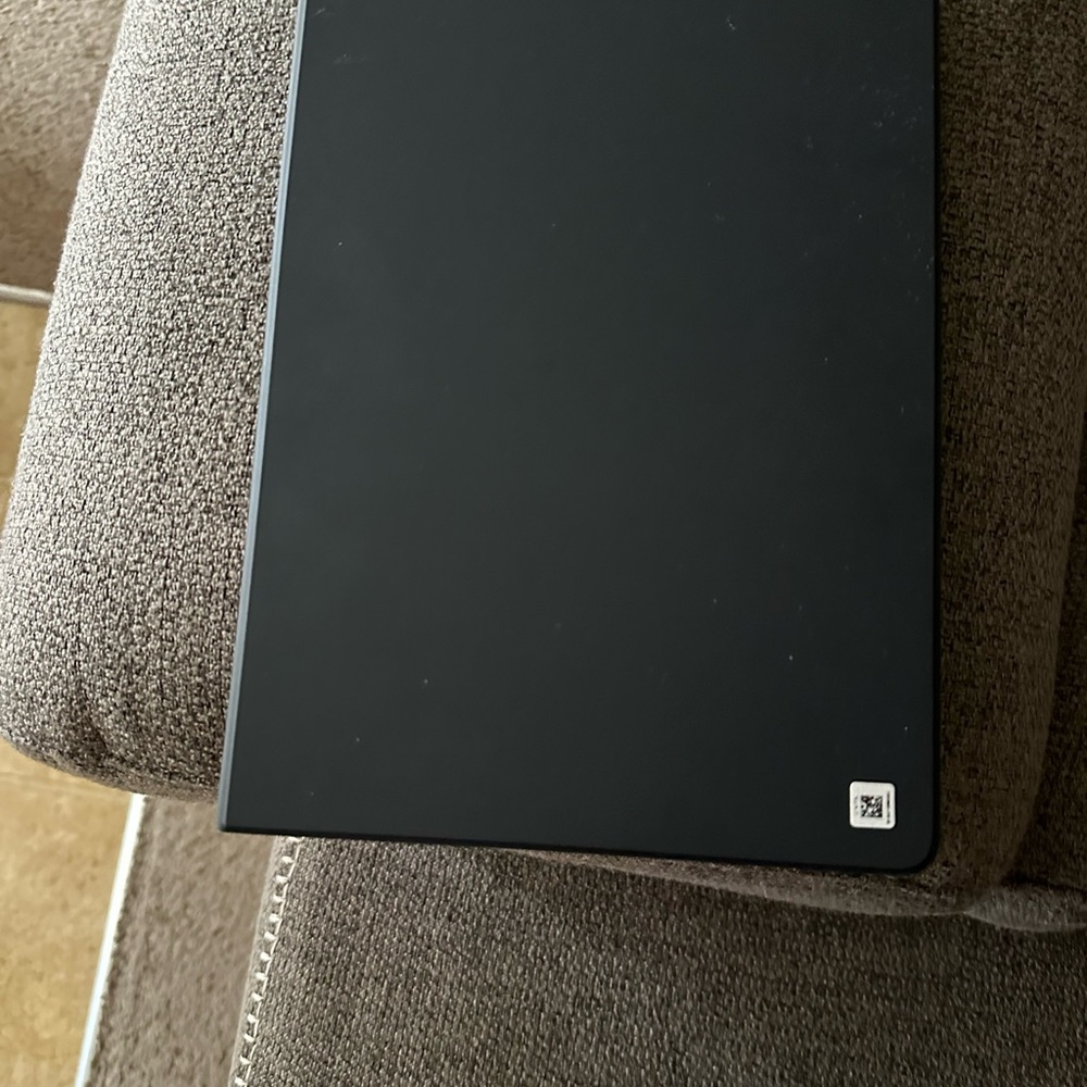 Sleek Samsung Galaxy Tab S9 FE